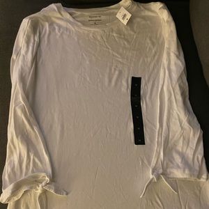 Banana Republic brand new long sleeve tie sleeve shirt with tags size M